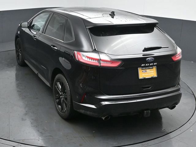 Certified 2021 Ford Edge ST-Line w/ Class II Trailer Tow Package image 12