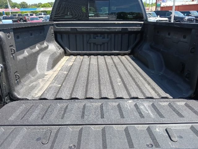 Used 2025 Chevrolet Colorado ZR2 w/ Technology Package AWD/4WD image 30