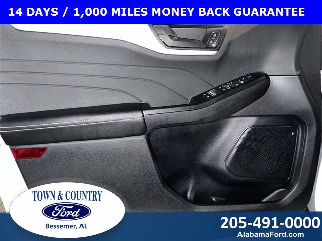 Certified 2022 Ford Escape SE w/ Convenience Package image 16