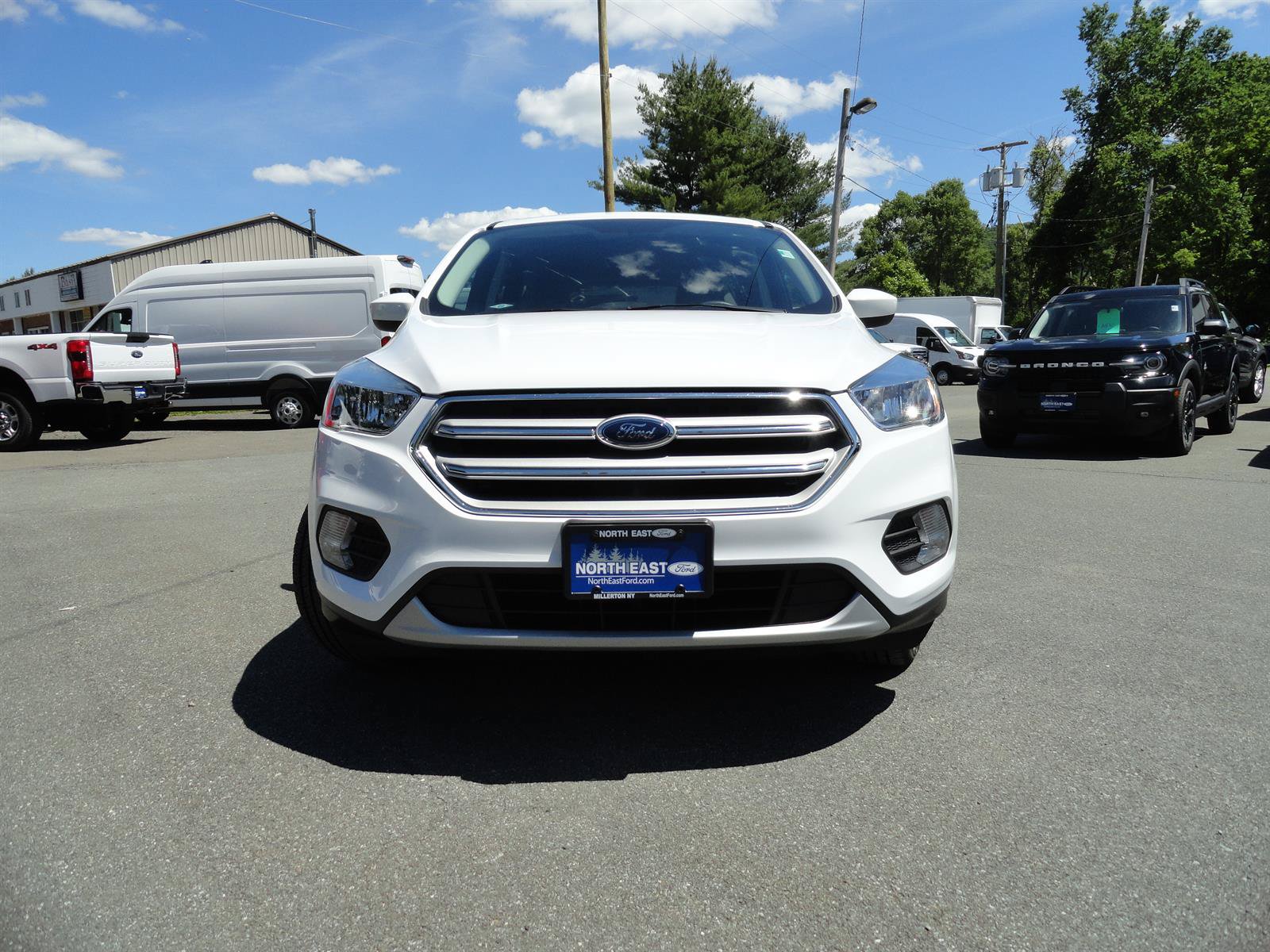 Certified 2019 Ford Escape SE AWD/4WD image 2