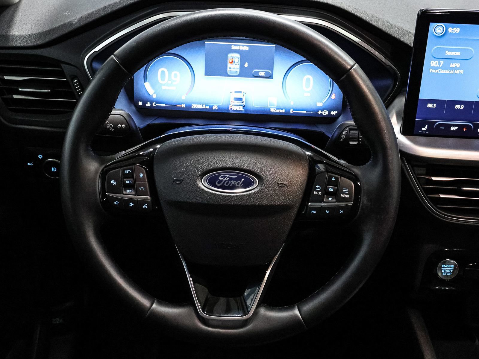 Certified 2025 Ford Escape Platinum AWD/4WD image 32
