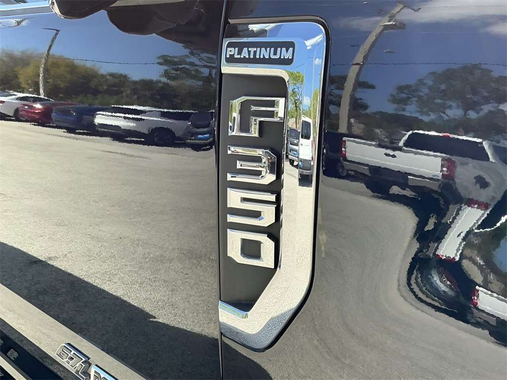Certified 2021 Ford F350 Platinum w/ Tremor Off-Road Package image 12