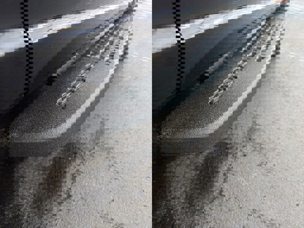 Certified 2025 Ford F350 Platinum w/ Tremor Off-Road Package image 9