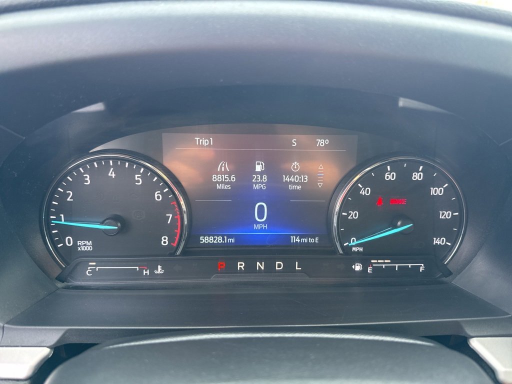 Certified 2022 Ford Explorer XLT w/ Equipment Group 202A image 22