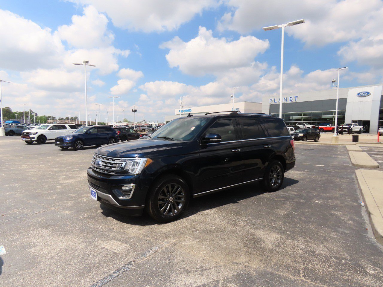 Certified 2021 Ford Expedition Limited image 2