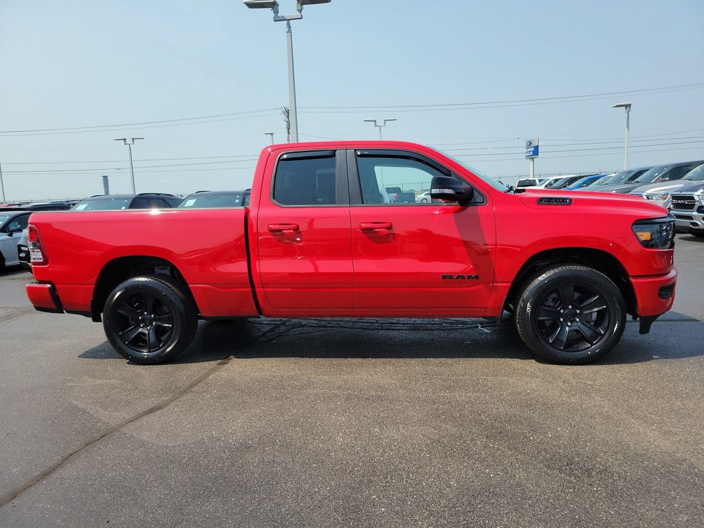Used 2022 RAM 1500 Big Horn AWD/4WD image 3