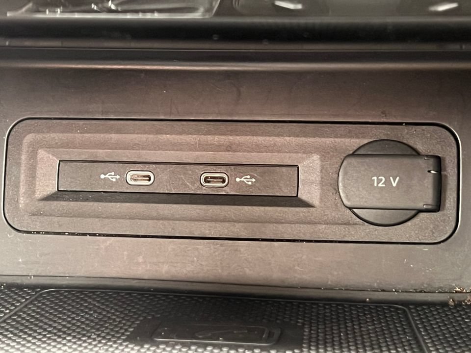 Used 2023 Volkswagen Atlas SE AWD/4WD image 28