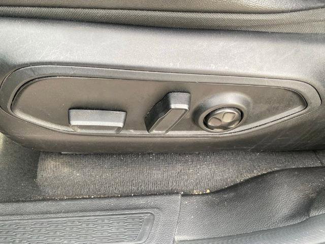 Used 2023 Jeep Grand Cherokee L Limited image 15