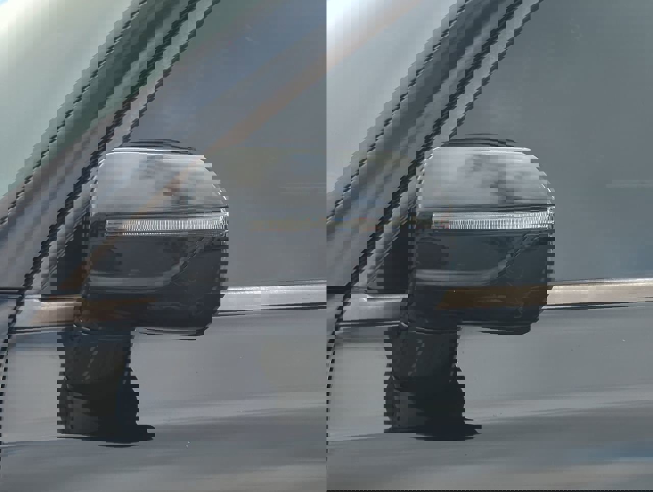 Used 2022 Kia Telluride SX w/ SX Prestige Package image 10