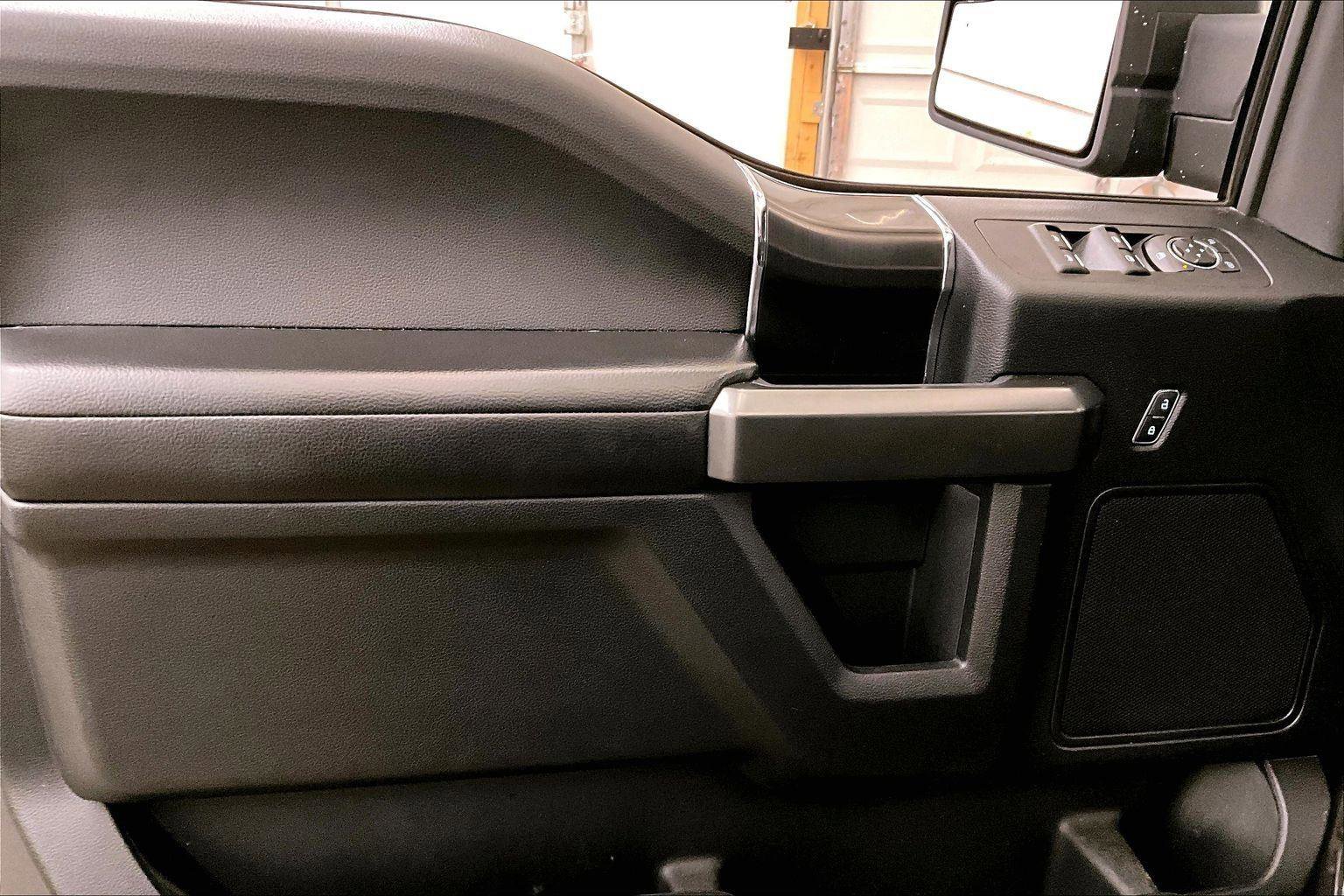 Certified 2018 Ford F150 XLT w/ Equipment Group 302A Luxury image 22