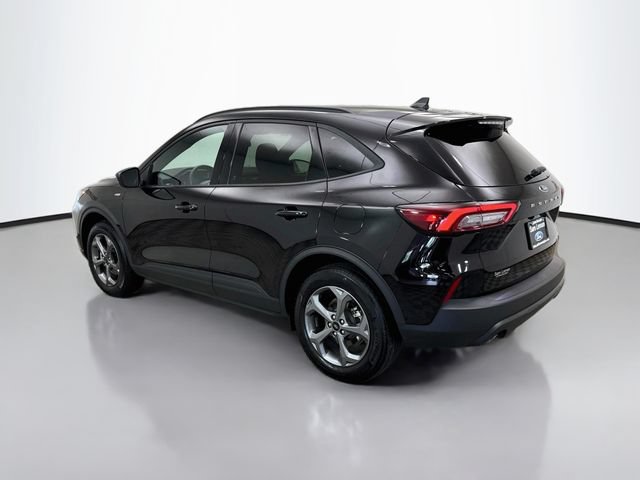 Certified 2025 Ford Escape ST-Line AWD/4WD image 5