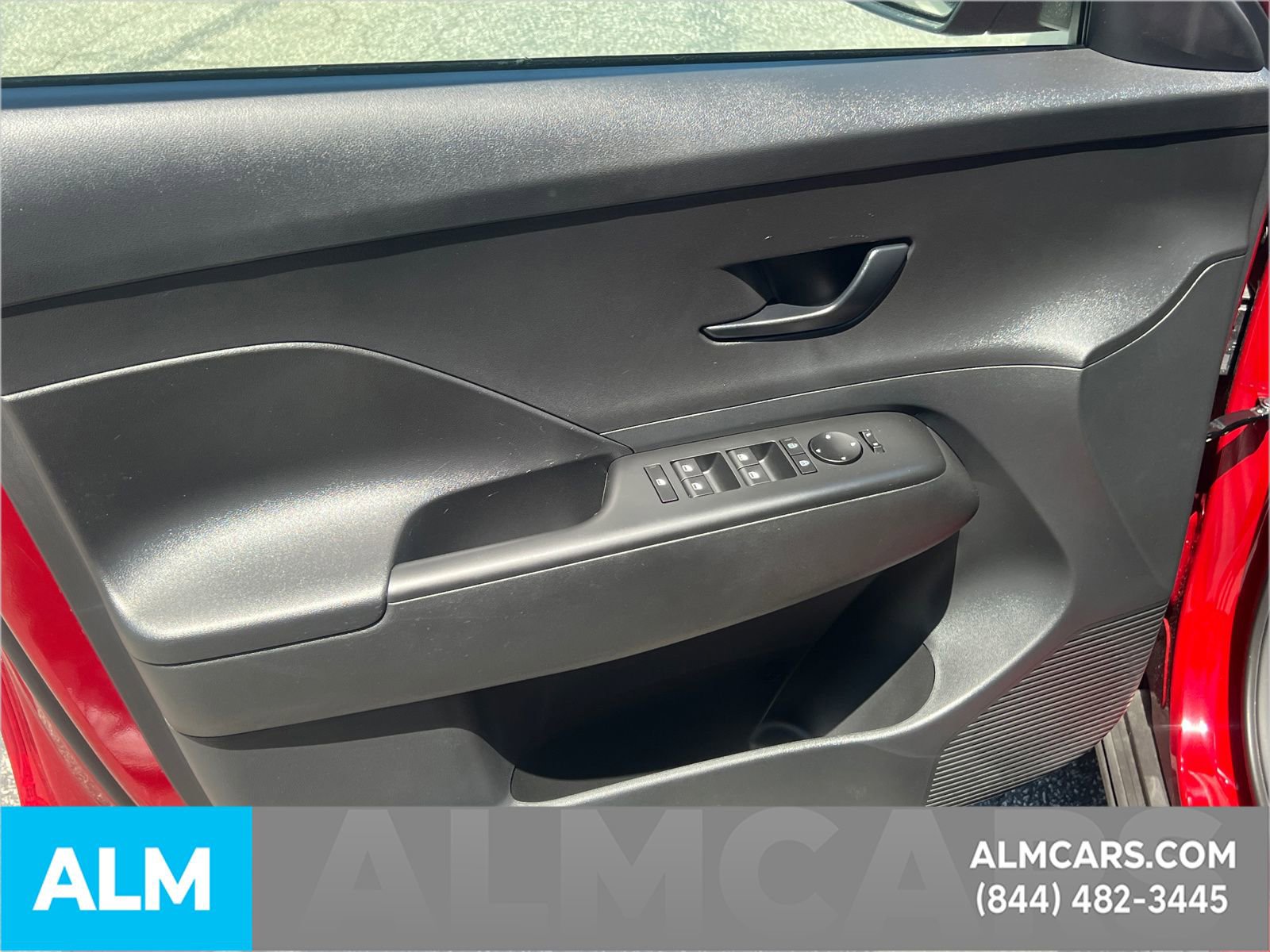 Used 2026 Hyundai Kona SE FWD image 11