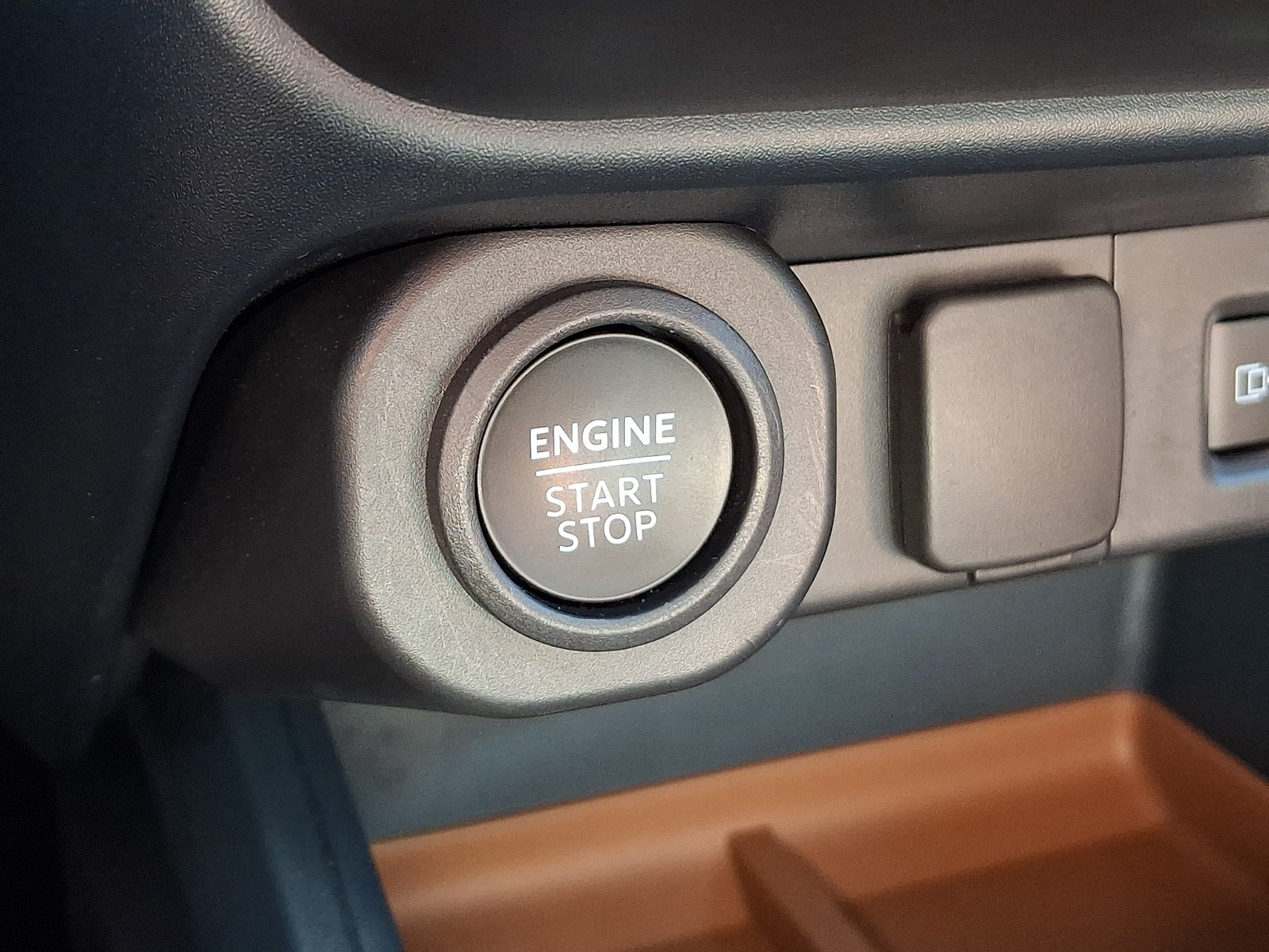 Certified 2024 Ford Maverick Lariat w/ FX4 Off-Road Package AWD/4WD image 26