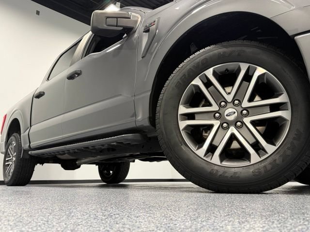 Certified 2021 Ford F150 XL w/ STX Appearance Package AWD/4WD image 3