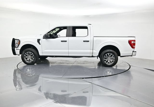 Certified 2022 Ford F150 XL w/ STX Black Appearance Package AWD/4WD image 7