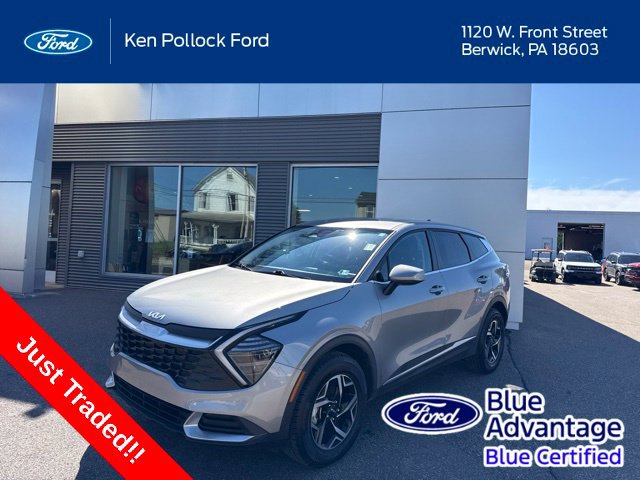 Used 2025 Kia Sportage LX AWD/4WD image 1