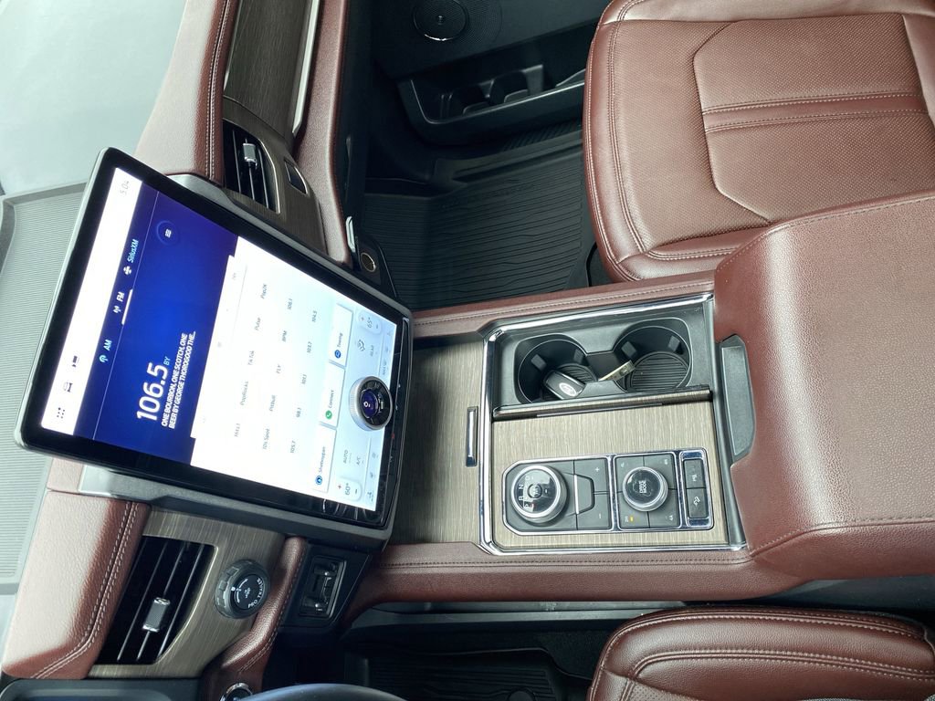 Certified 2024 Ford Expedition Limited image 27