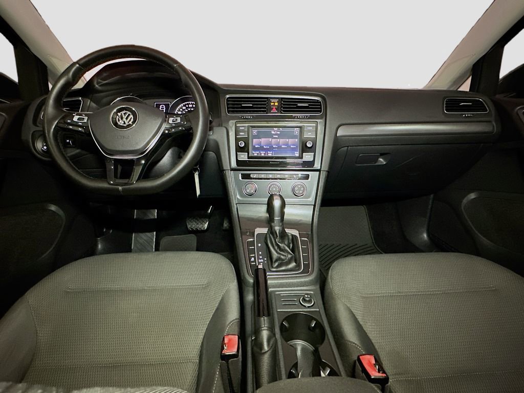 Used 2018 Volkswagen Golf S AWD/4WD image 12