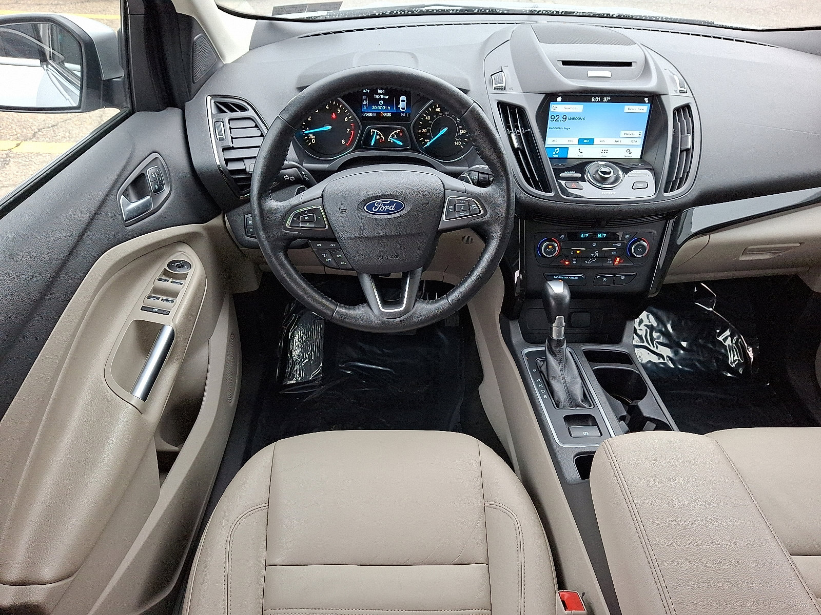 Certified 2017 Ford Escape Titanium image 11
