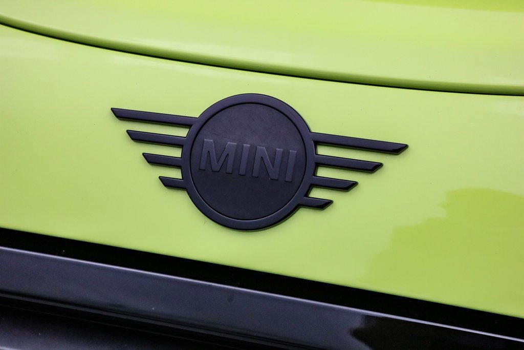 Used 2024 MINI Cooper S w/ Signature Upholstery Package image 14