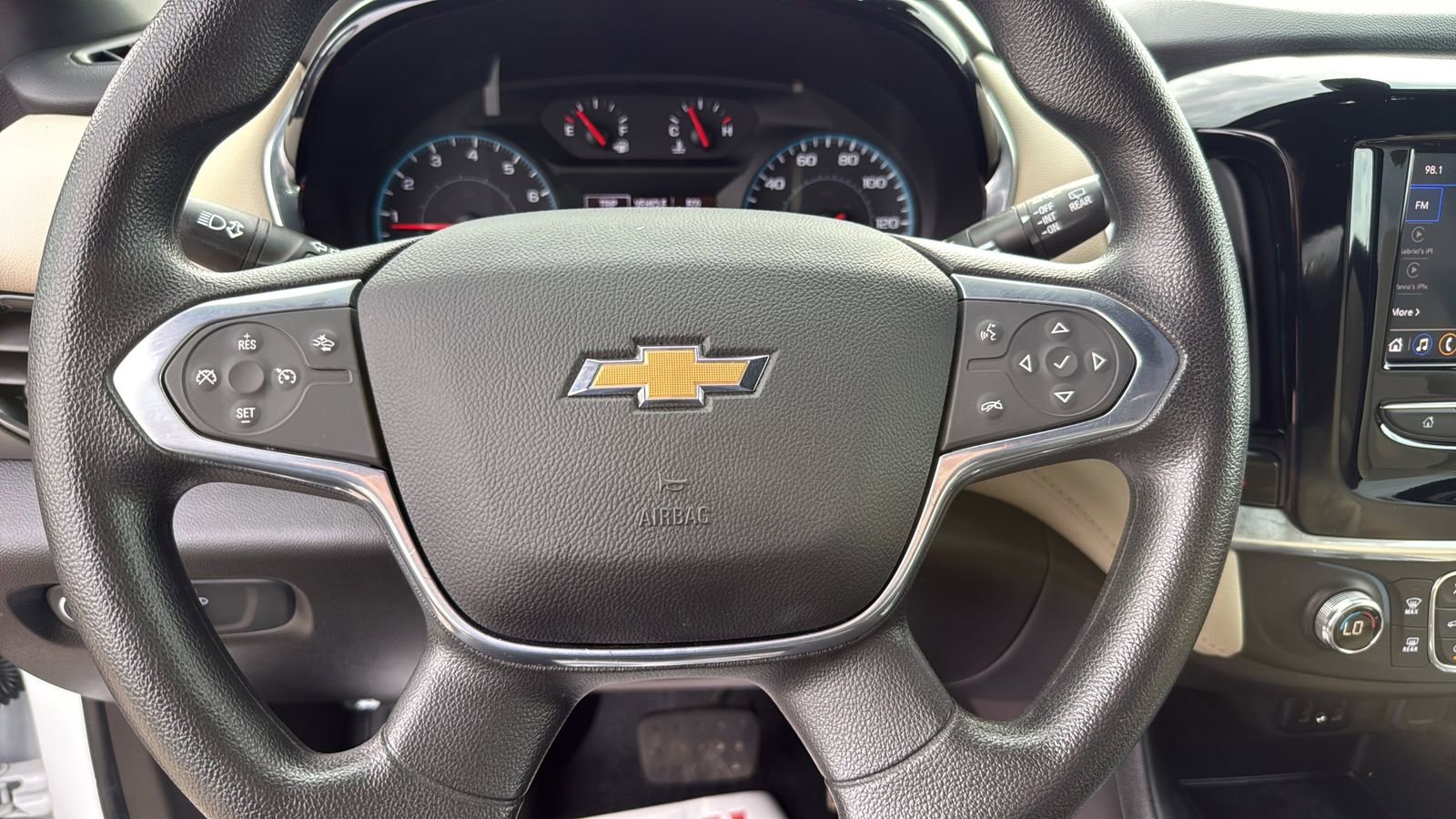 Used 2022 Chevrolet Traverse LS w/ LPO, Cargo Package FWD image 14