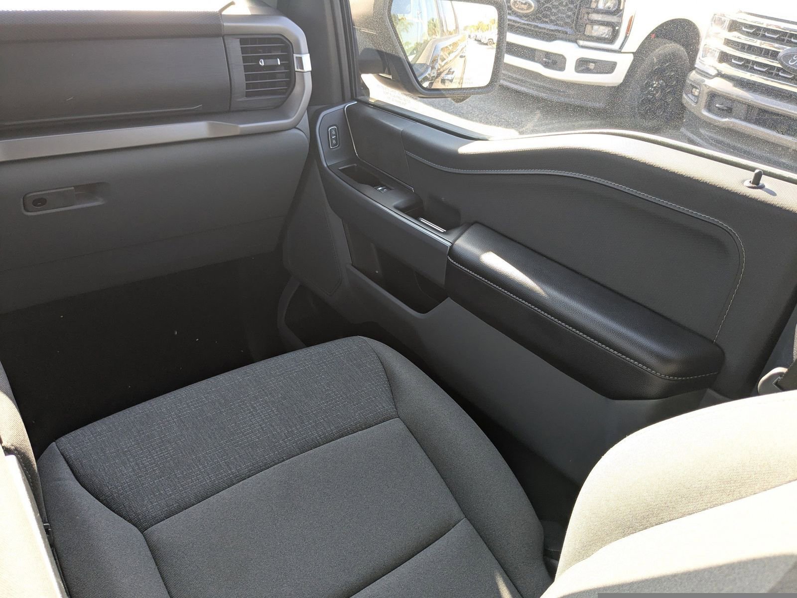 Certified 2024 Ford F150 XLT AWD/4WD image 17