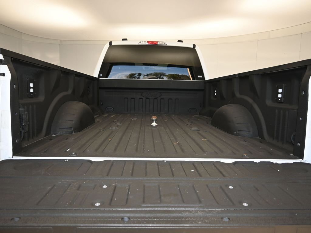 Certified 2024 Ford F350 XLT AWD/4WD image 16