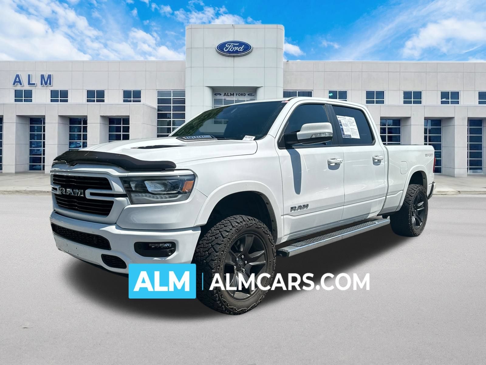 Used 2022 RAM 1500 Laramie w/ Sport Appearance Package
