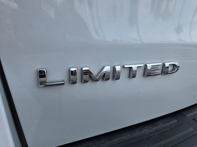 Certified 2024 Ford Expedition Limited image 15