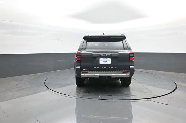 Used 2025 Toyota 4Runner Limited AWD/4WD image 6