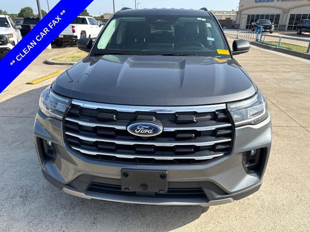 Certified 2025 Ford Explorer Active w/ Active Comfort Package RWD image 2