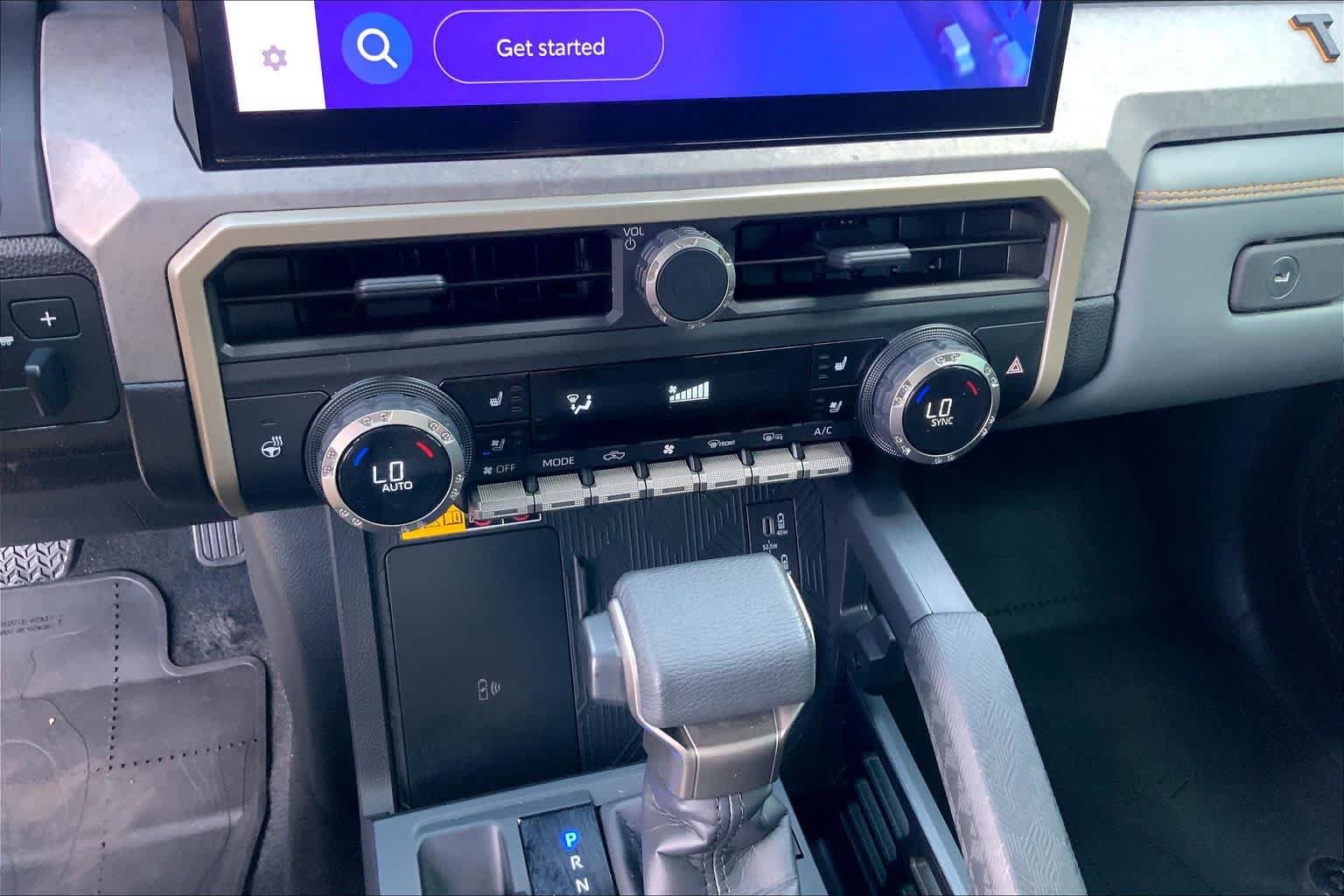 Used 2025 Toyota Tacoma 4x4 Double Cab Hybrid image 34