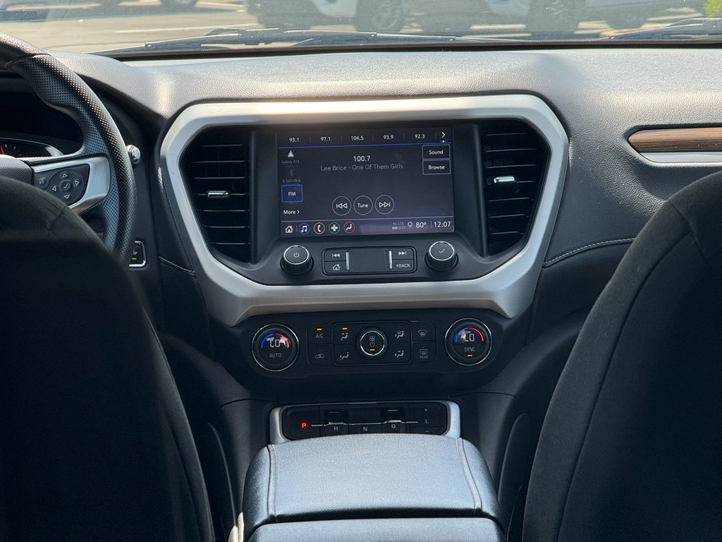 Used 2023 GMC Acadia SLE w/ Driver Convenience Package FWD image 25