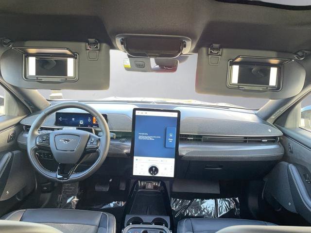 Certified 2025 Ford Mustang Mach-E GT image 9