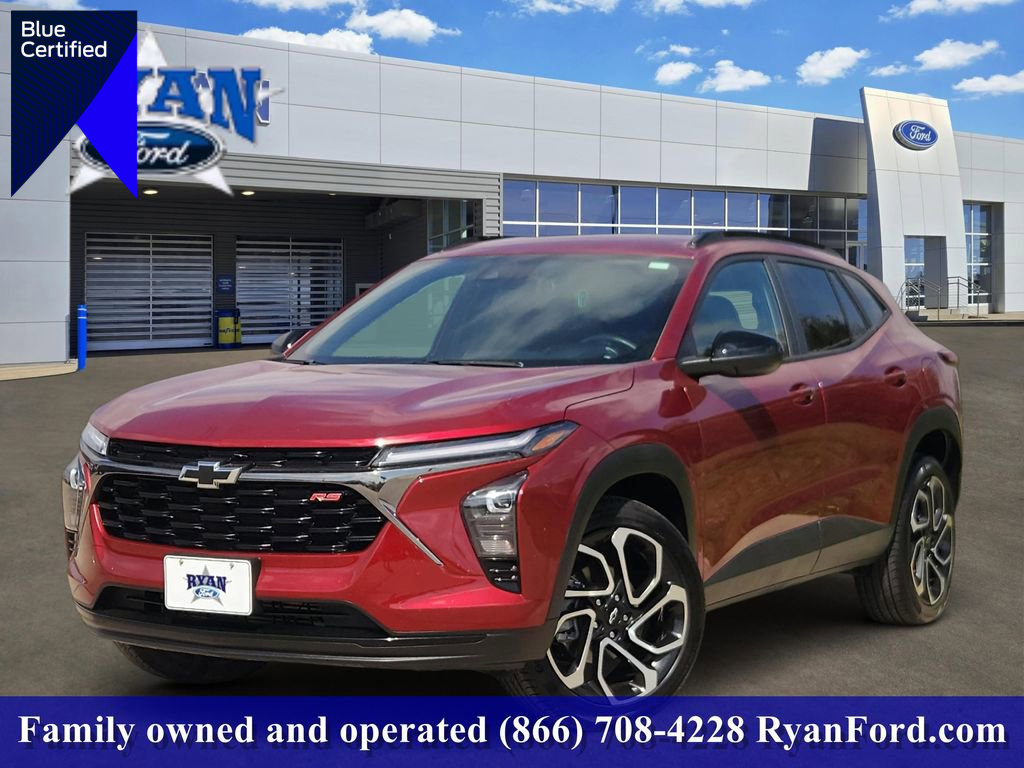 Used 2025 Chevrolet Trax RS w/ Driver Confidence Package image 1