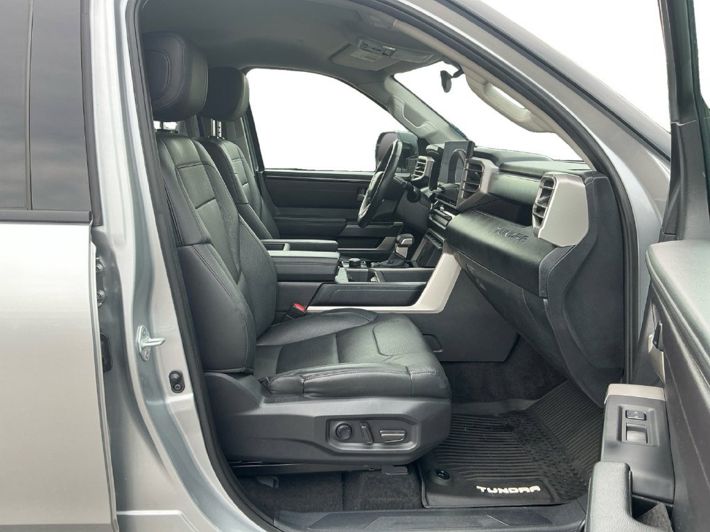 Used 2022 Toyota Tundra SR5 w/ SR5 Premium Package AWD/4WD image 22