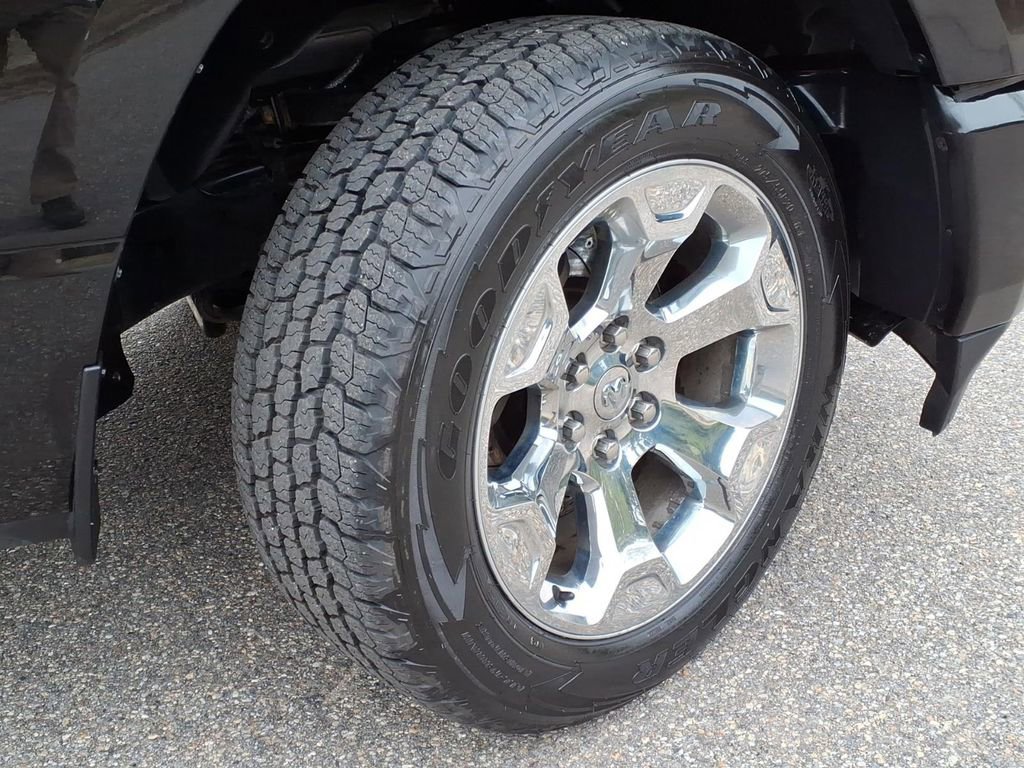 Used 2020 RAM 1500 Big Horn AWD/4WD image 9