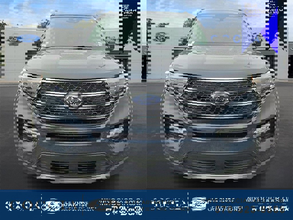 Certified 2022 Ford Explorer XLT w/ Equipment Group 202A image 7