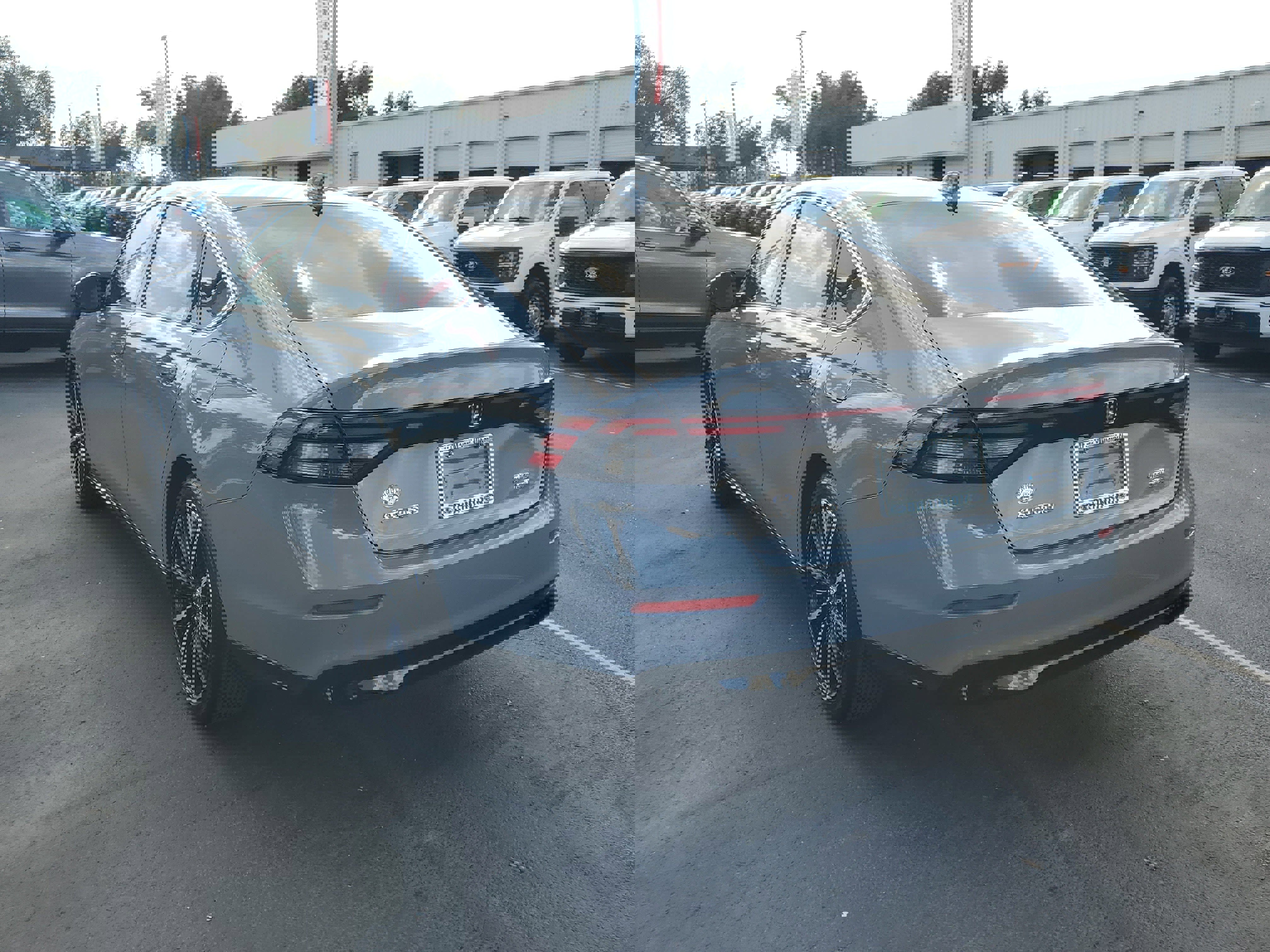 Used 2024 Honda Accord Touring image 7