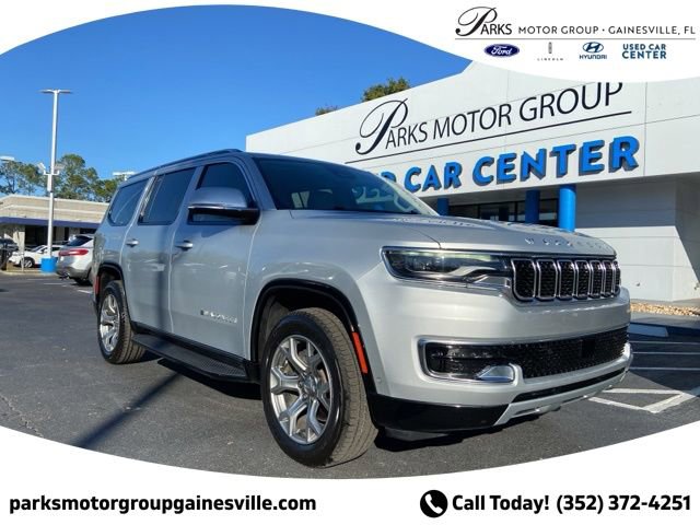 Used 2022 Jeep Wagoneer Series II AWD/4WD image 1