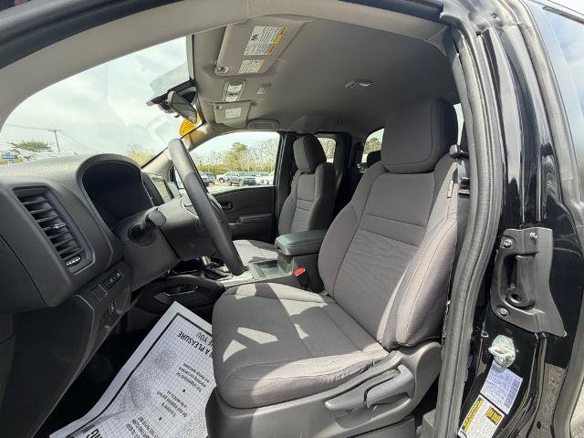 Used 2024 Nissan Frontier S w/ S Utility Package RWD image 11