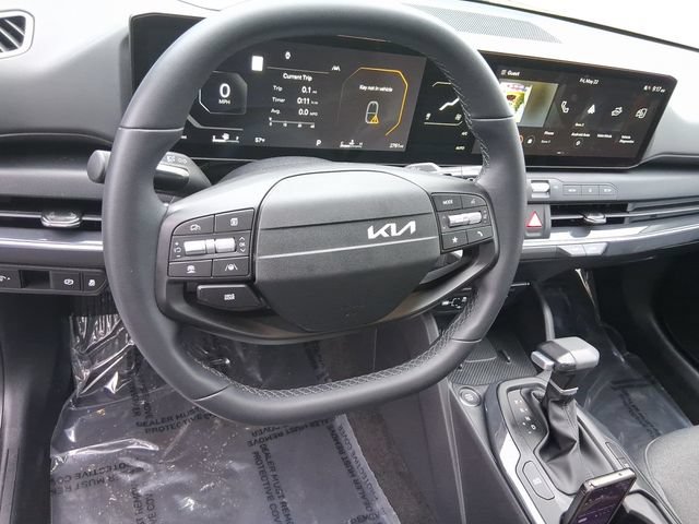 Used 2025 Kia K4 EX FWD image 13