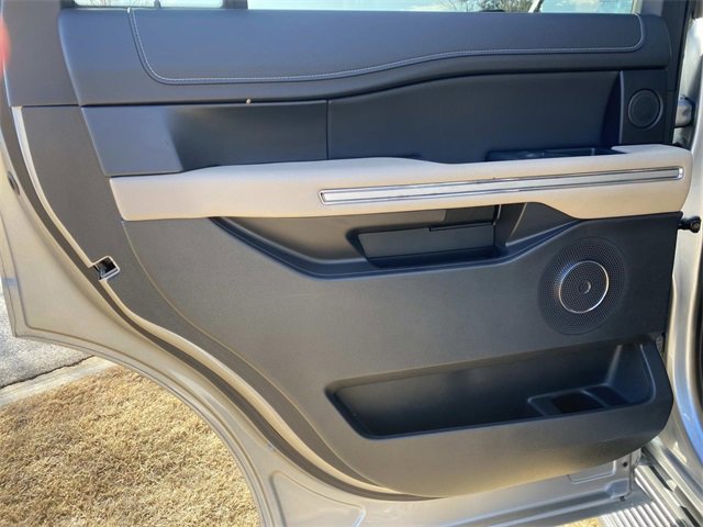 Certified 2024 Ford Expedition Limited image 14
