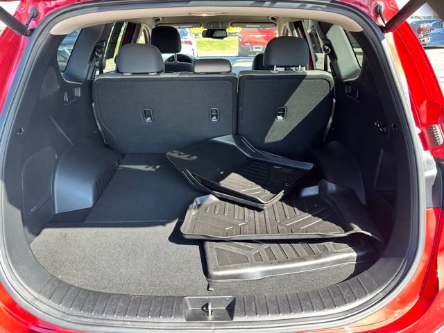Used 2020 Hyundai Santa Fe SEL w/ Convenience Package image 4