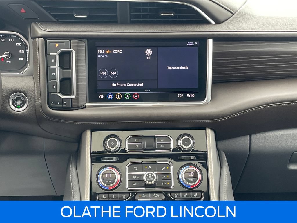 Used 2021 GMC Yukon Denali w/ Denali Premium Package AWD/4WD image 22