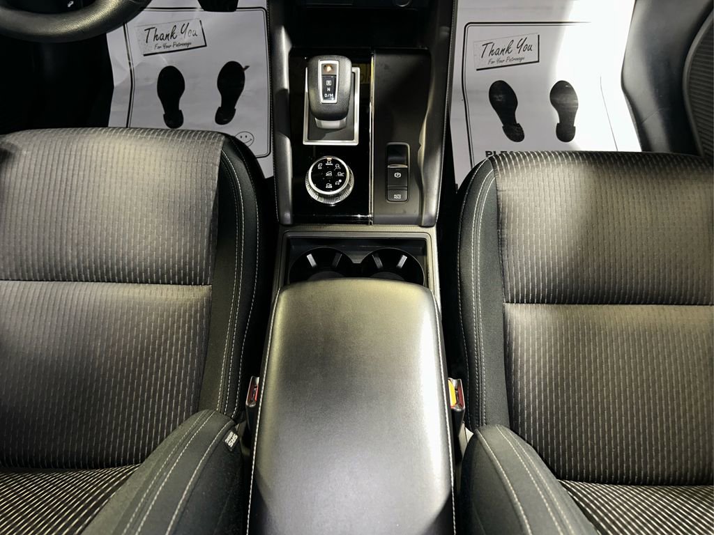 Used 2022 Mitsubishi Outlander ES AWD/4WD image 23