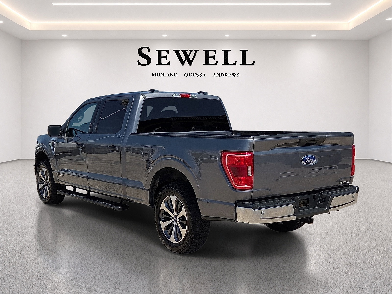 Certified 2022 Ford F150 XLT w/ Equipment Group 301A Mid RWD image 3