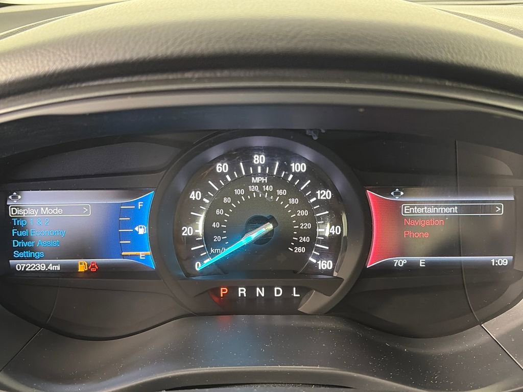 Certified 2018 Ford Fusion SE w/ Equipment Group 201A FWD image 15