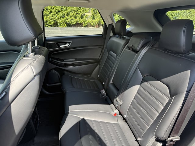 Certified 2024 Ford Edge SEL AWD/4WD image 21