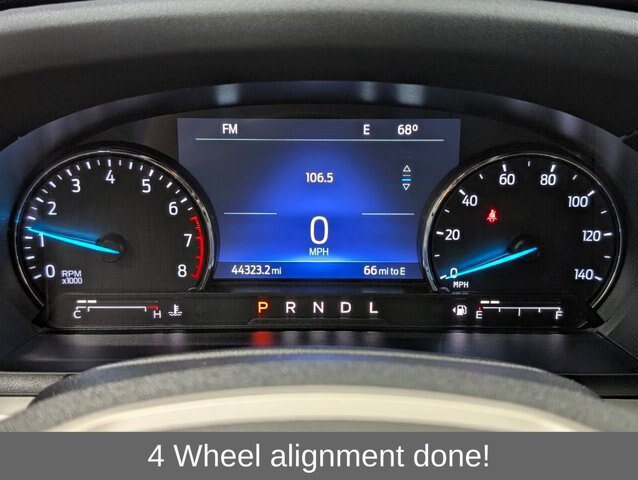 Certified 2022 Ford Explorer XLT w/ Equipment Group 202A AWD/4WD image 4